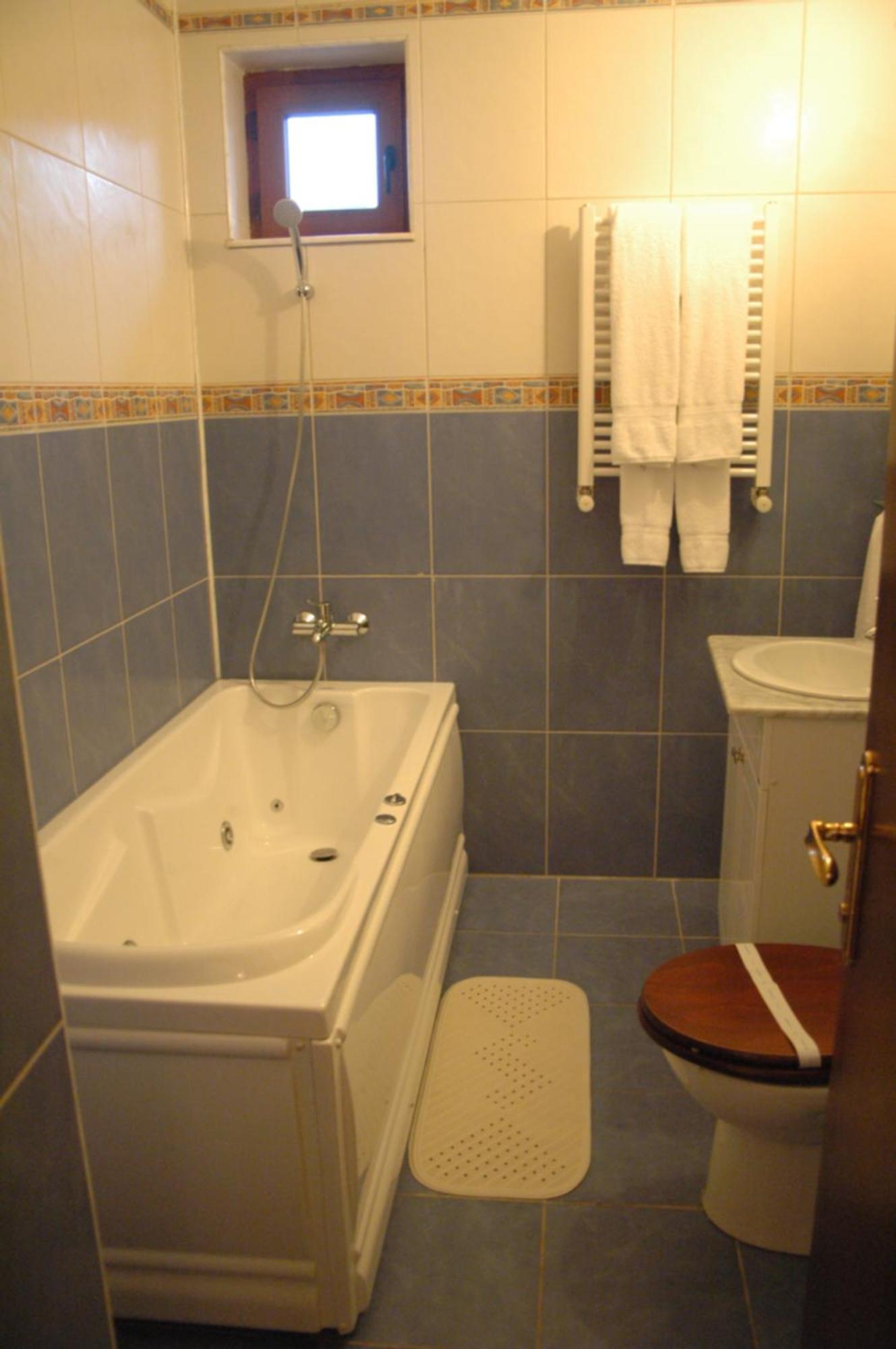 Voila Inn Constanta Exterior photo